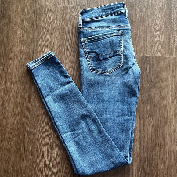 American Eagle Medium Wash Jeggings - Picture 1 of 6